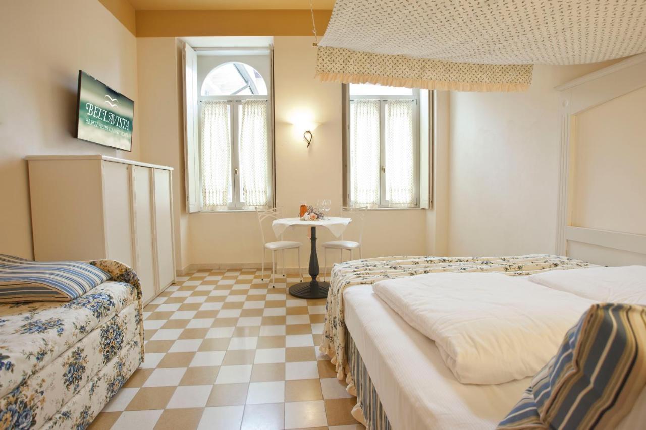Bellavista Lakefront Hotel & Apartments Riva del Garda Extérieur photo